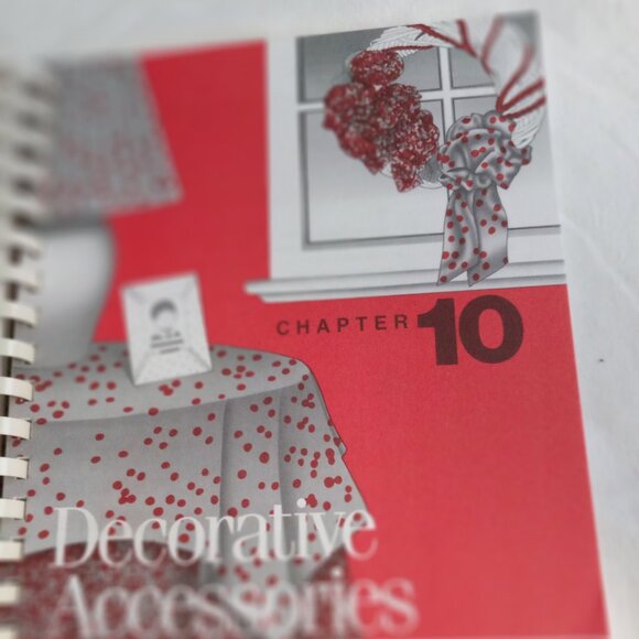 SIMPLICITY’s SIMPLY THE BEST HOME DECORATYING BOOK - Picture 13 of 14